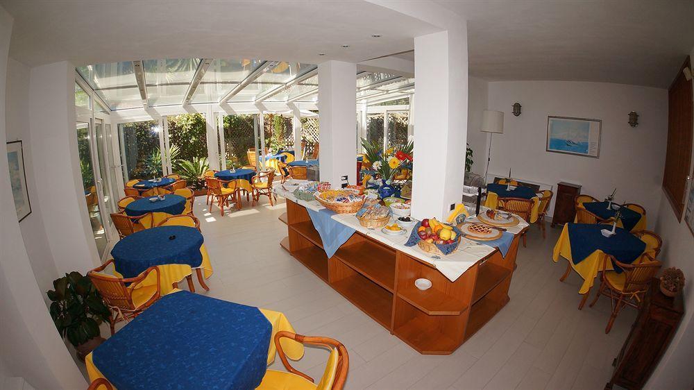 Hotel Yacht Club Marciana Marina  Exterior foto